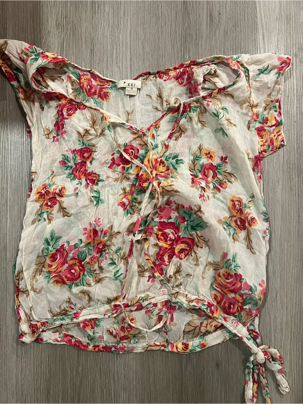 Forever 21 Cream Floral Tie-Front Blouse